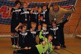 E1-Jugend spielt großartig auf beim Markant-Cup
